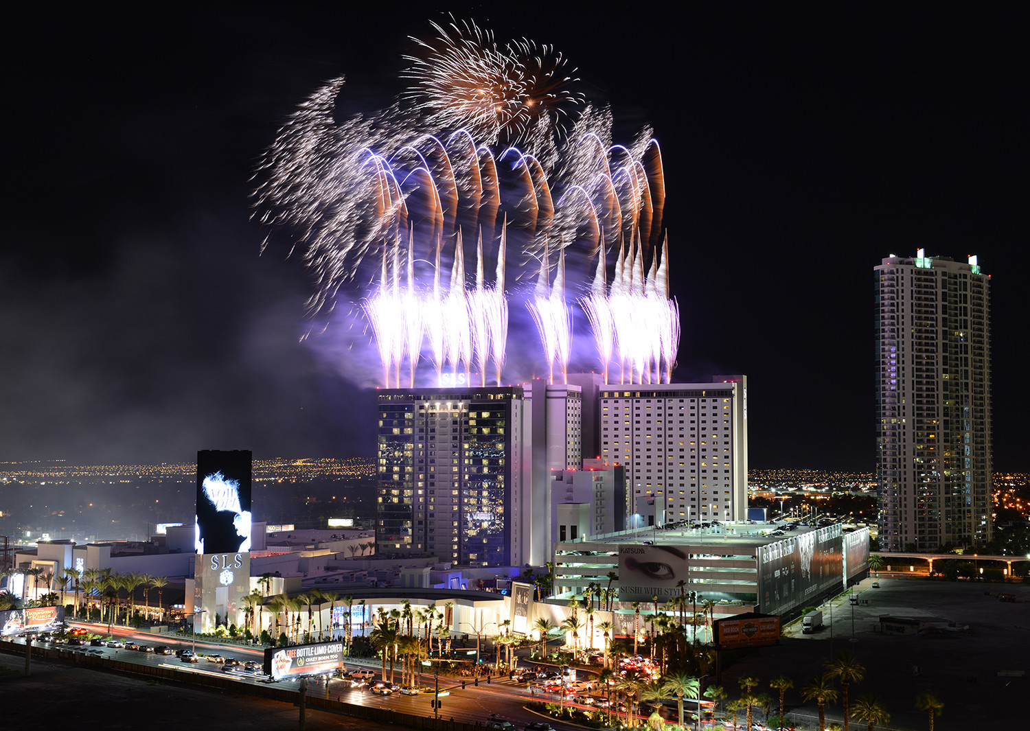 Las Vegas Strip - SLS Las Vegas Hotel & Casino